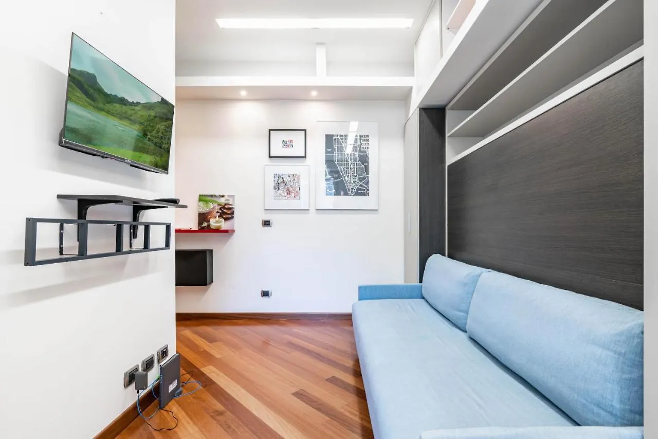 Easylife - Moderno Rifugio In Zona Bocconi Apartment Milan Italy