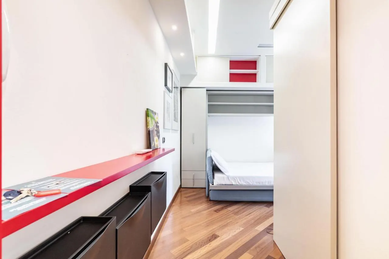 Easylife - Moderno Rifugio In Zona Bocconi Apartment Milan 0*,  Italy