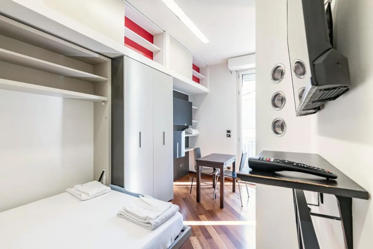 Easylife - Moderno Rifugio In Zona Bocconi Apartment Milan