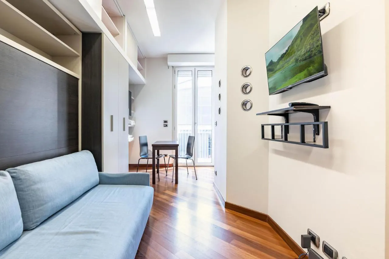Easylife - Moderno Rifugio In Zona Bocconi Apartment Milan