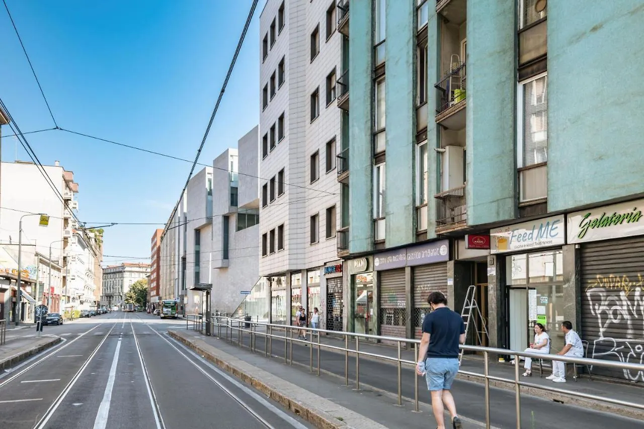 Easylife - Moderno Rifugio In Zona Bocconi Apartment Milan Italy